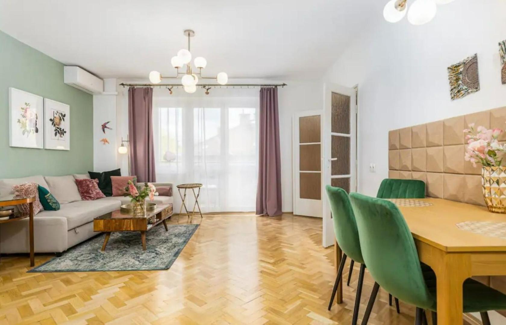 Elegant Escape By Buda Castle For Pleasure Seekers Budapest Extérieur photo